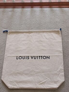 Louis Vuitton Cream and Logo Drawstring Dust Bag XL